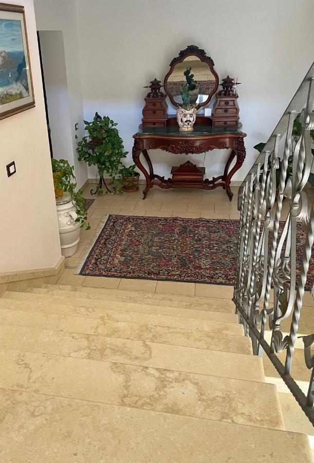 Residenza Domus Aurea Tropea- Vista Mare Hotell Santa Domenica  Eksteriør bilde
