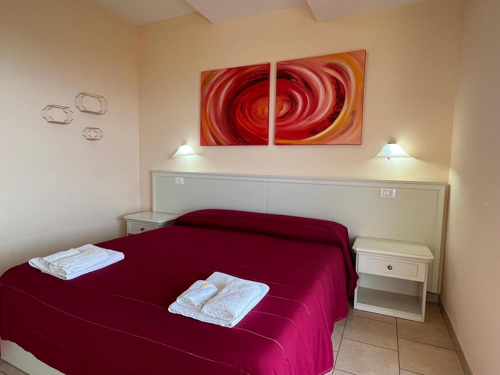 Residenza Domus Aurea Tropea- Vista Mare Hotell Santa Domenica  Eksteriør bilde