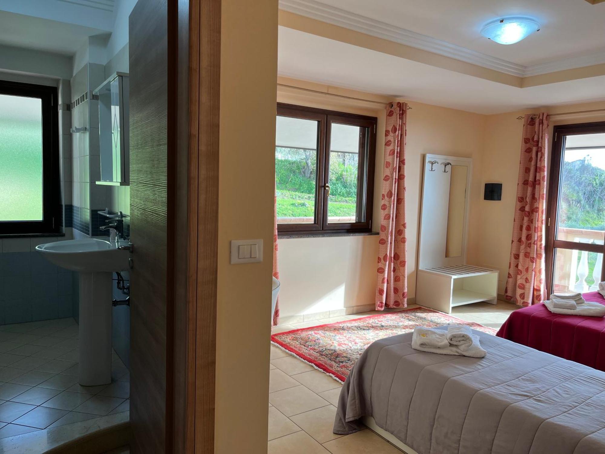 Residenza Domus Aurea Tropea- Vista Mare Hotell Santa Domenica  Eksteriør bilde