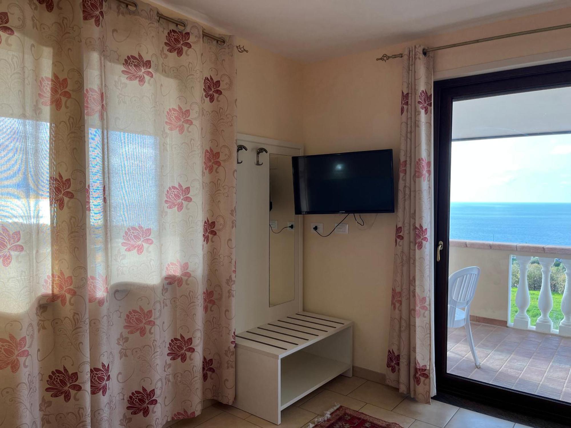 Residenza Domus Aurea Tropea- Vista Mare Hotell Santa Domenica  Eksteriør bilde
